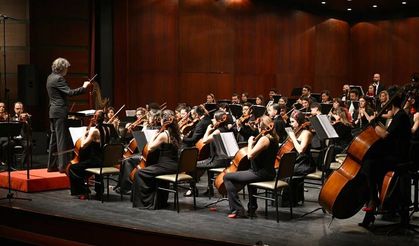 Anadolu Üniversitesi Senfoni Orkestrası’ndan “Yeni Yıl Konseri”