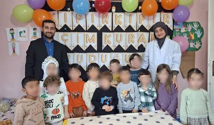 Minik öğrenciler için Kur'an-ı Kerim'e geçiş ve karne merasimi