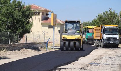 Mahmudiye ve Çifteler’de yol çalışmaları tamamlandı