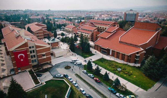 Anadolu Üniversitesi “En Verimli Üniversite Binası” ödülünü kazandı