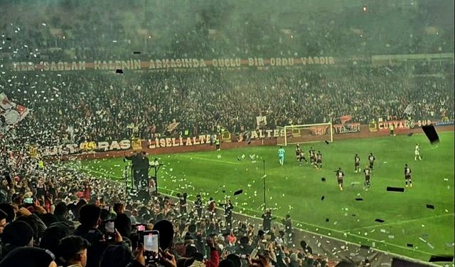 Üniversiteli Eskişehirsporlulardan anlamlı destek