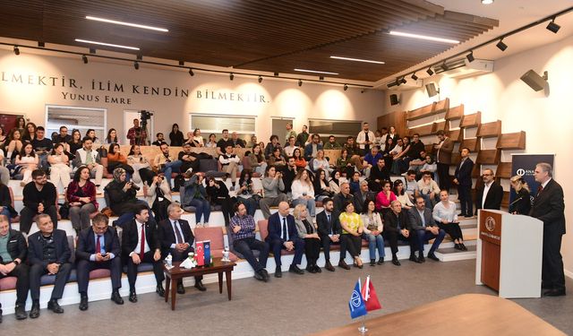 "Yapay Zeka Günlükleri" Eskişehir'de
