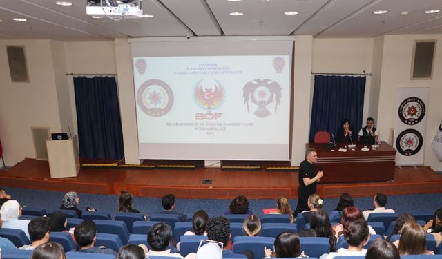 ESOGÜ'de öğrencilere bilgilendirme semineri