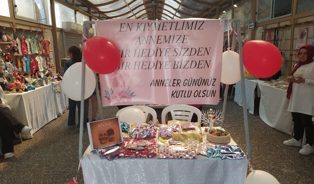 Anneler Günü el emeğiyle kutlandı