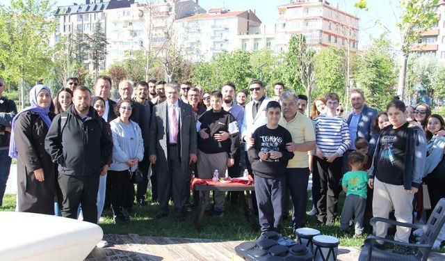 ‘Okul hayatından, hayat okuluna’ farkındalık dersi