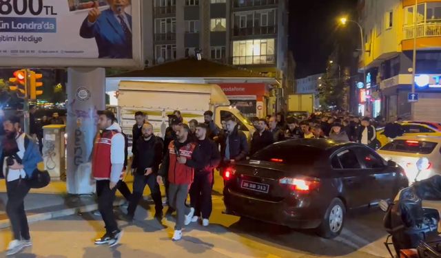Eskişehirspor taraftarı sokaklardaydı!