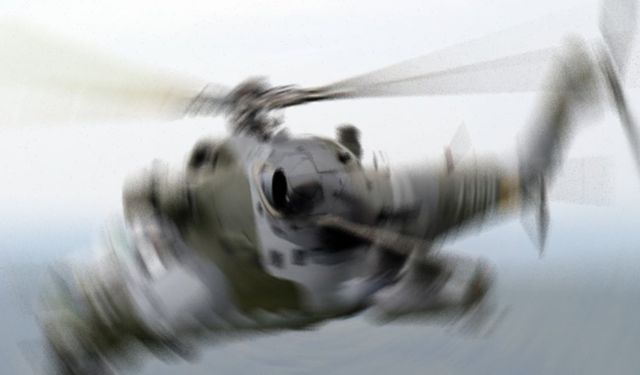 Askeri helikopter acil iniş yaptı