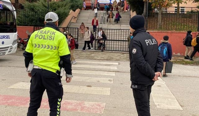 Eskişehir’de okul çevresi ve servis denetimleri sıkılaştırıldı