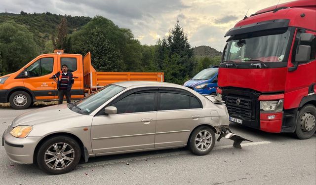 Eskişehir yolunda kaza: 2'si çocuk 3 yaralı!