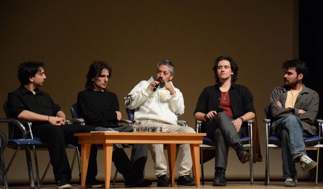 Kısa Film Yönetmenleri izleyiciyle buluştu