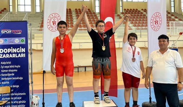 Genç sporcu Türkiye 3'üncüsü oldu