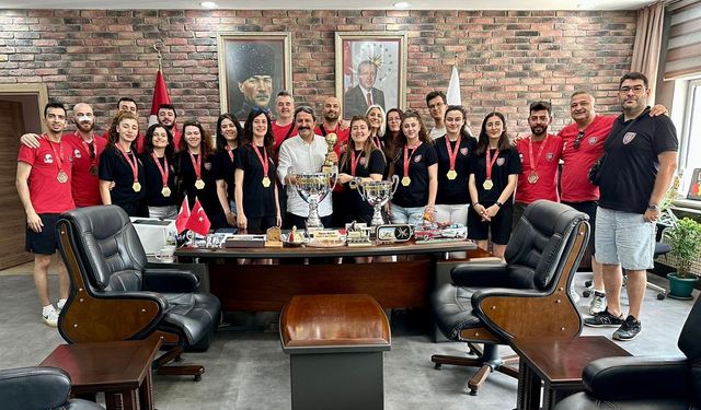 Eskişehirli işitme engelli sporculardan başarı
