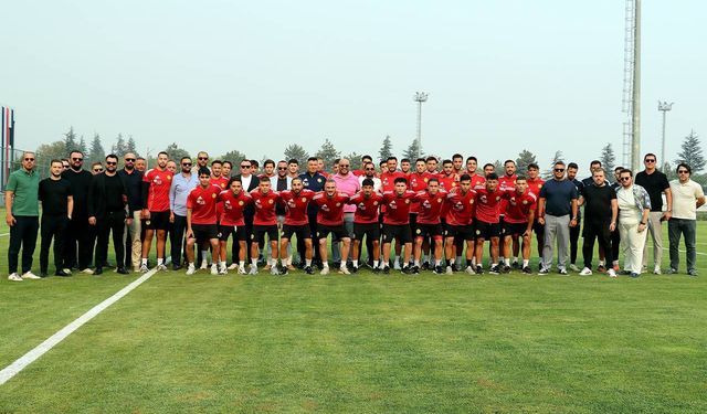 Eskişehirspor sezonun ilk antrenmanını yaptı