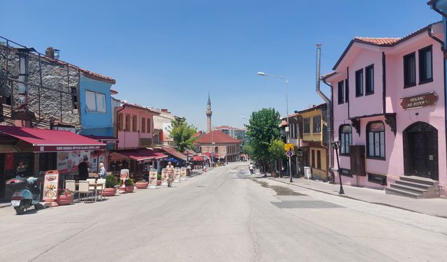 Odunpazarı bölgesi esnafı umudunu yaz sonuna bağladı