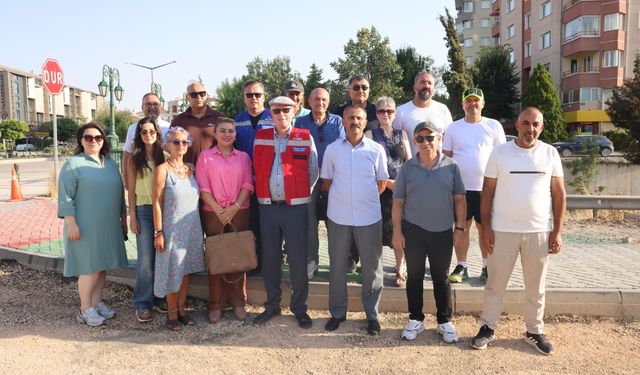 Kızılyer’e yeşil dokunuş: Asfalt rengini halk belirledi