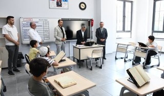 Hafızlık eğitimi alan öğrencilere ziyaret