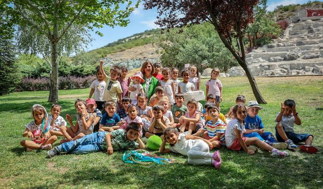 Spor, sanat ve keşif dolu bir yazın ardından renkli kapanış