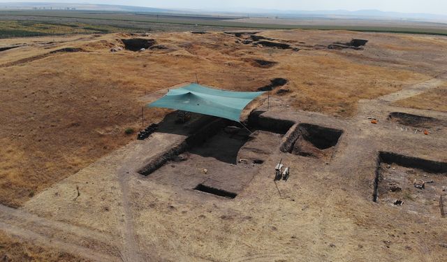 Küllüoba Höyüğü'nde yeni bulgulara rastlandı!