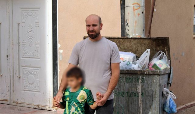 6 yaşındaki çocuk altın dolu kutuyu sokağa attı