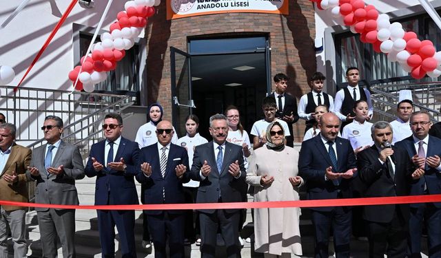 Ali Güven Turizm Mesleki ve Anadolu Lisesi açıldı