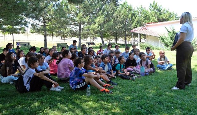 ESMEK Yaz Okulu’nda 271 çocuk su kahramanı oldu