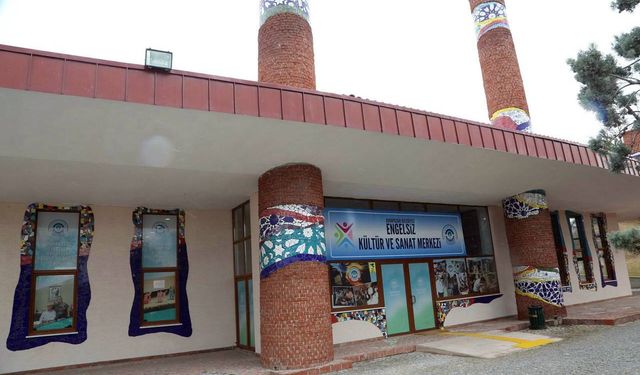 Odunpazarı Belediyesi’nden özel gereksinimli bireylere Sinema Atölyesi