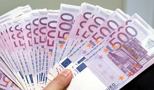 Euro tarihi zirvesini gördü