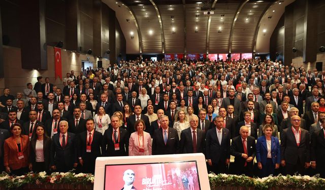 Başkan Ünlüce, CHP’nin 102. yıl programında: "Geleceği omuz omuza inşa edeceğiz"