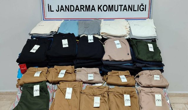 650 bin TL değerinde sahte kıyafet ele geçirildi