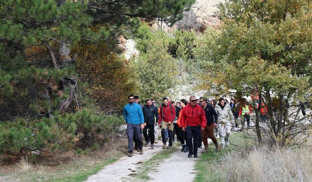 Doğaseverler cumhuriyet için yürüdü
