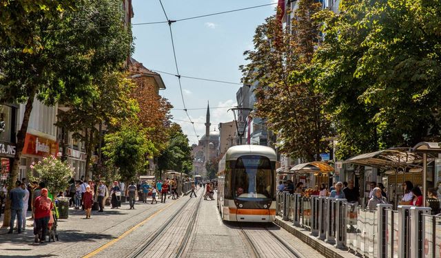 Eskişehir Büyükşehir Belediyesi’nden “İyi Yönetişim Anketi” çağrısı