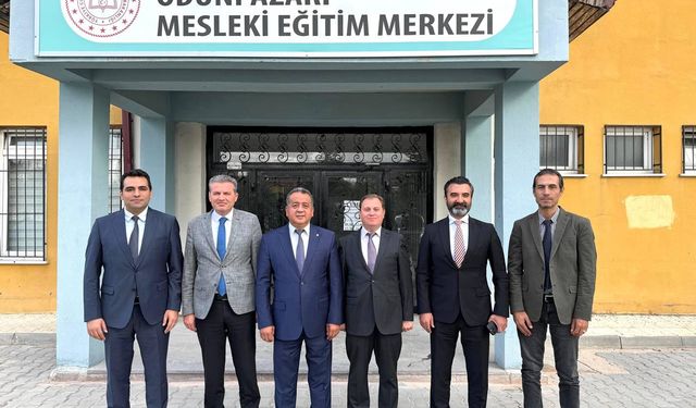 “Her Fabrika Bir Okul” Projesiyle Gençlere Meslek, Sanayiye Güç