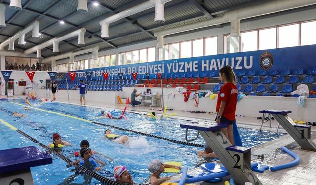 Kentpark yüzme havuzunda kayıtlar başlıyor
