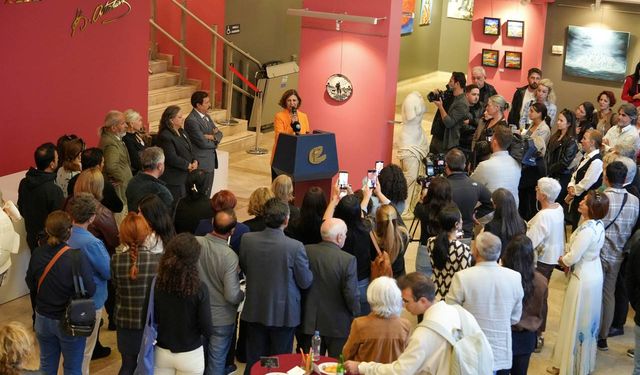 “Kökler ve Kanatlar” sergisi kapılarını açtı