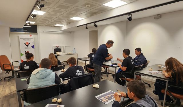 SATUYAM’da Lületaşı Sanatı Atölyesi Gerçekleştirildi