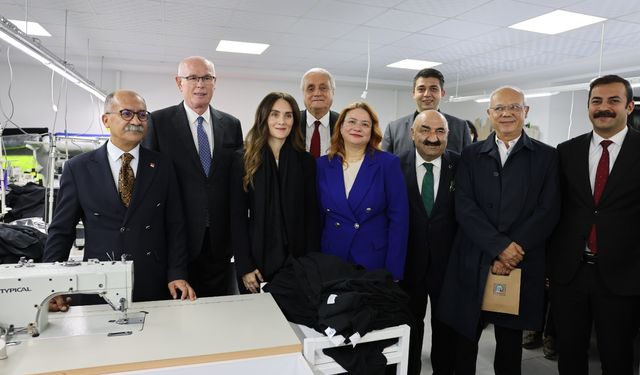 Tekstil Tasarım ve Üretim Atölyesi yeni yerinde 1 yaşında