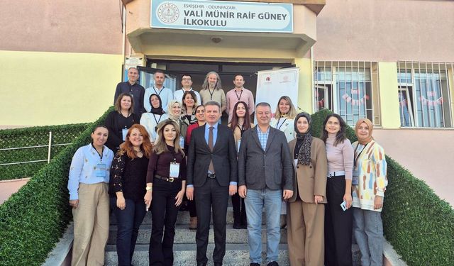 Eskişehir’de Harezmi Eğitim Programı öğretmen eğitimleri başladı