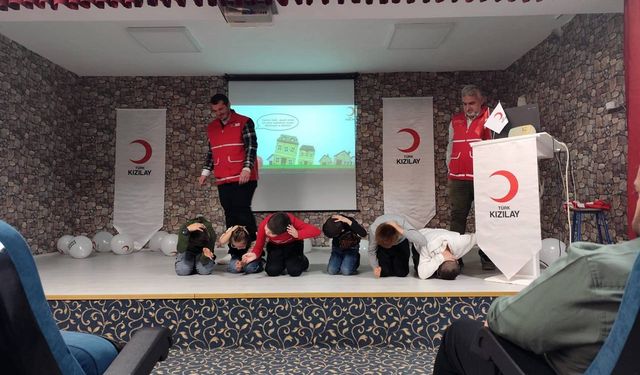 Engelli öğrencilere yönelik afet farkındalık seminerleri