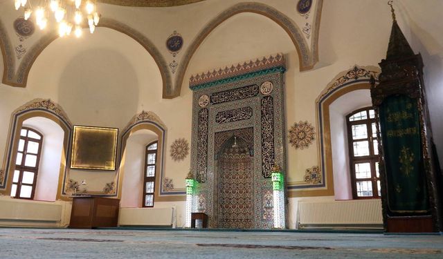 O yapı 700 yıldır ayakta "Tarihe meydan okuyor"