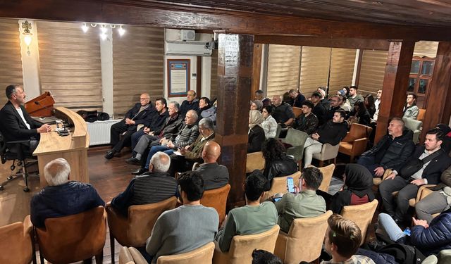 ‘Yapay Zeka Gölgesinde Gelecek Tasavvuru’ hakkında konuşuldu