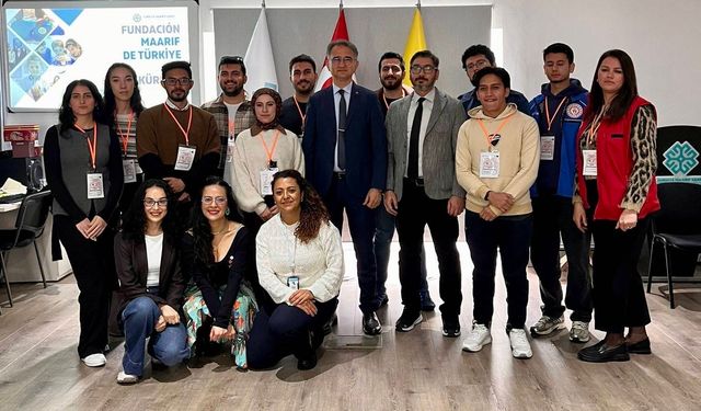 Eskişehirli gençlerden Kolombiya'da kültürel buluşma