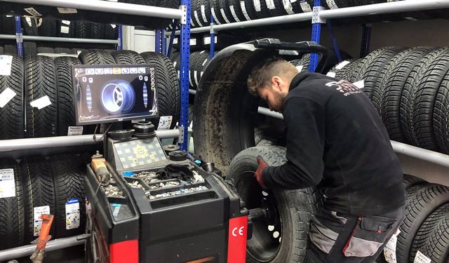 Eskişehir’de kış lastiği yoğunluğu başladı: Uzmanından kritik uyarılar