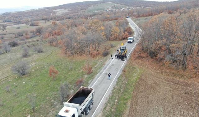 İnönü’de asfalt onarım çalışmaları son sürat devam ediyor