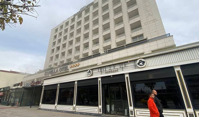 Otelde yangın paniği: 152 kişi tahliye edildi