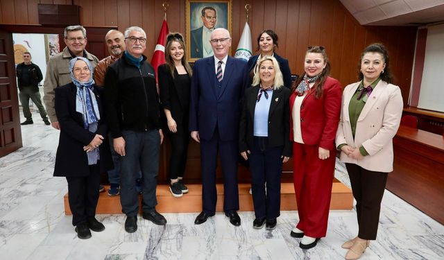 Kazım Kurt: “Türkiye’nin demokrasiye, kentlerin dayanışmaya ihtiyacı var”