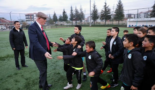 Kazım Kurt’tan geleceğin yıldızlarına destek