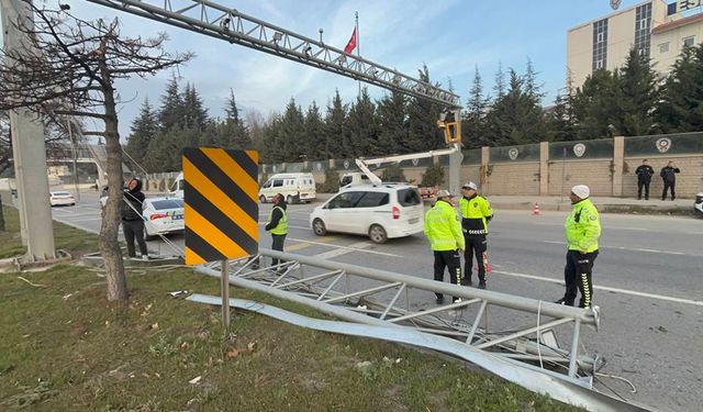 Facia kıl payı atlatıldı