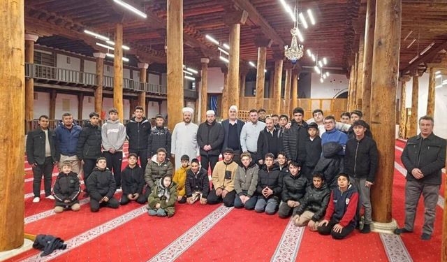 Öğrenciler manevi değerlerle buluştu