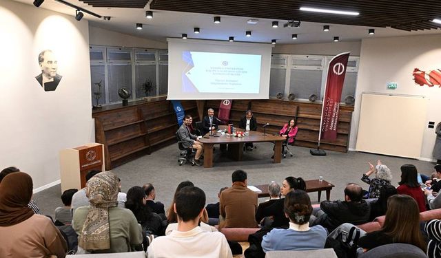 64 Kulüp, tek çatı: Rektör Adıgüzel öğrencilerle bir araya geldi