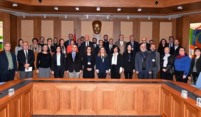 Anadolu Üniversitesi Edebiyat Fakültesinde kalite seferberliği